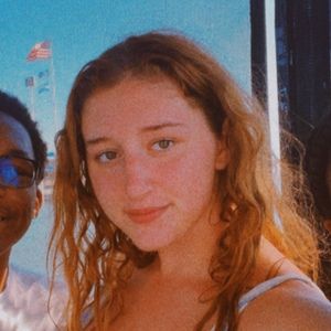 Meet your Posher, Lucy